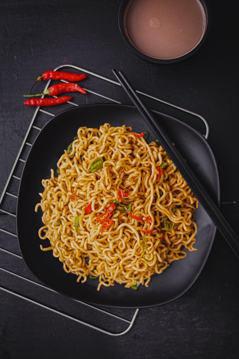 Veg Hakka Noodles